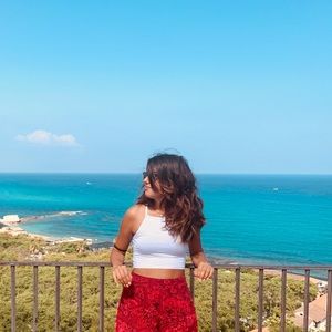 Meet your Posher, Alexandra